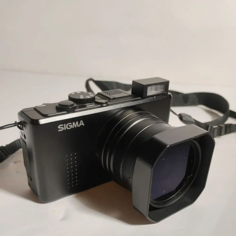 SIGMA DP1x Digital Camera with Lens - Tested Good - Film Camera Black JP